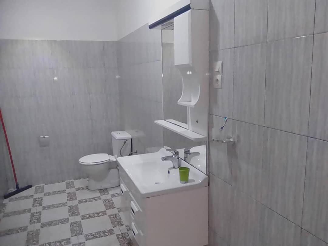 Апартаменты Hebertogo Casablanca Ломе Экстерьер фото