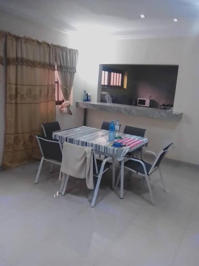 Апартаменты Hebertogo Casablanca Ломе Экстерьер фото
